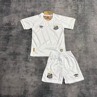 Kit Infantil CONJUNTO I INFANTIL SANTOS 26/27 UMBRO
