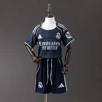 Kit Infantil II REAL MADRID 25/26 ADIDAS