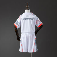 Kit Infantil II BAYERN 25/26 ADIDAS